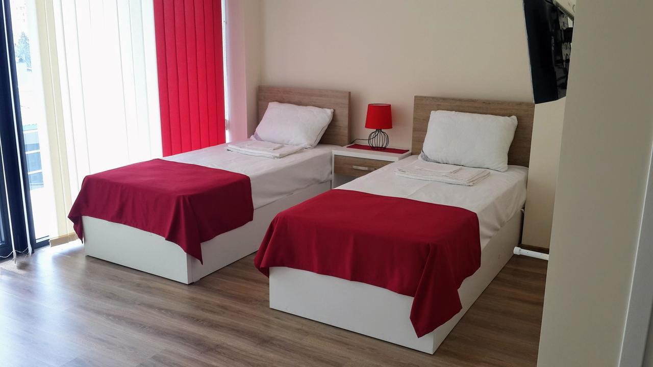 Blossom Hotel Batumi Eksteriør bilde