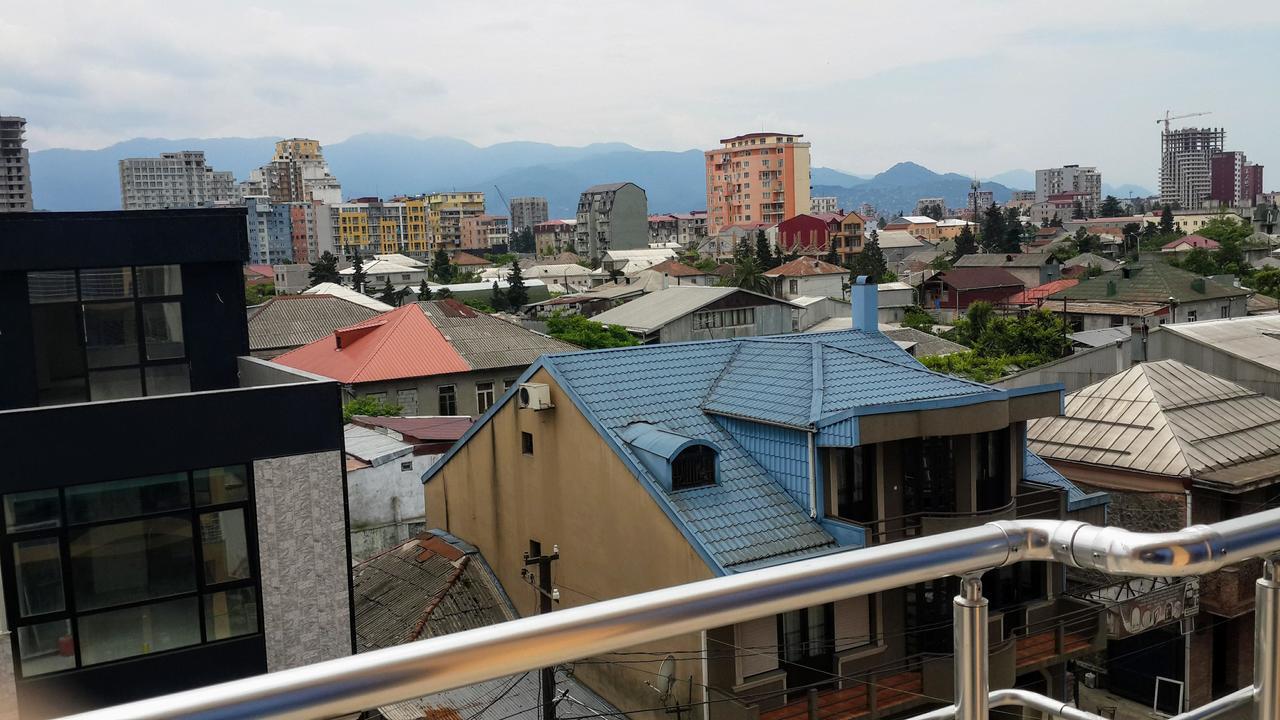 Blossom Hotel Batumi Eksteriør bilde