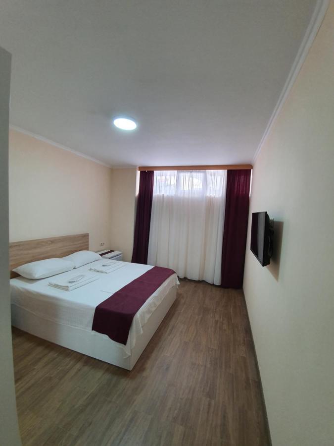 Blossom Hotel Batumi Eksteriør bilde