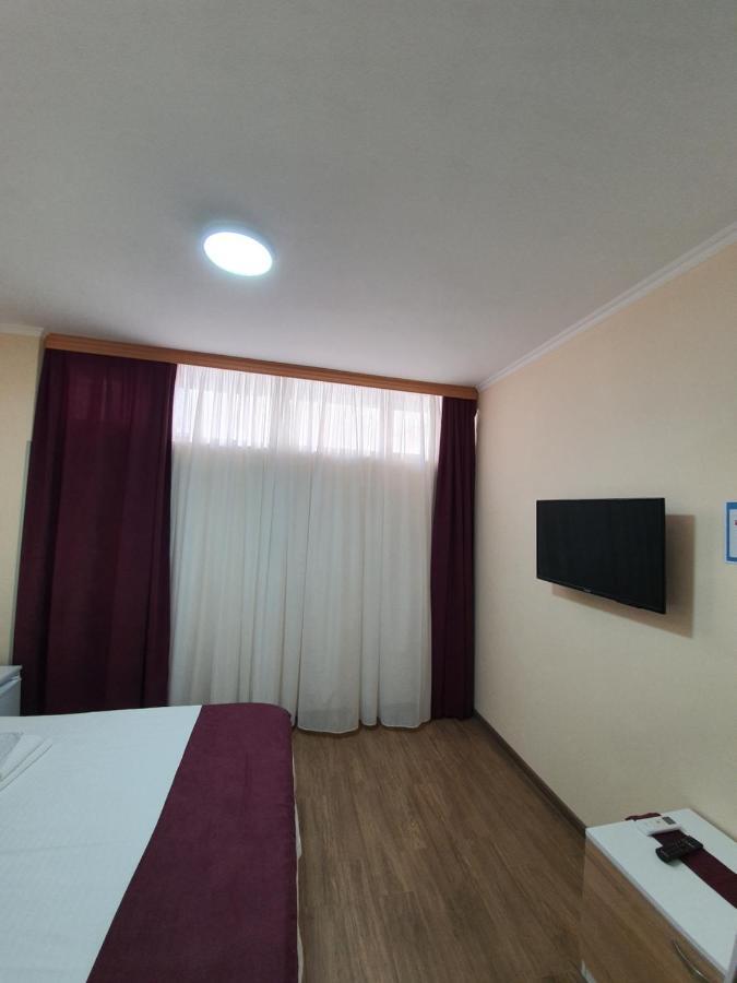 Blossom Hotel Batumi Eksteriør bilde