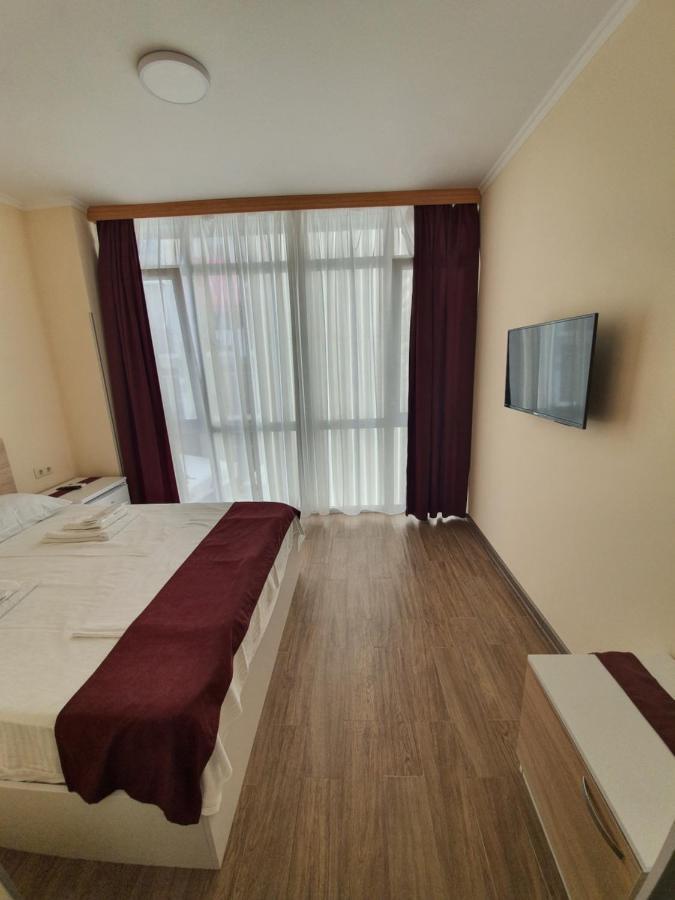 Blossom Hotel Batumi Eksteriør bilde